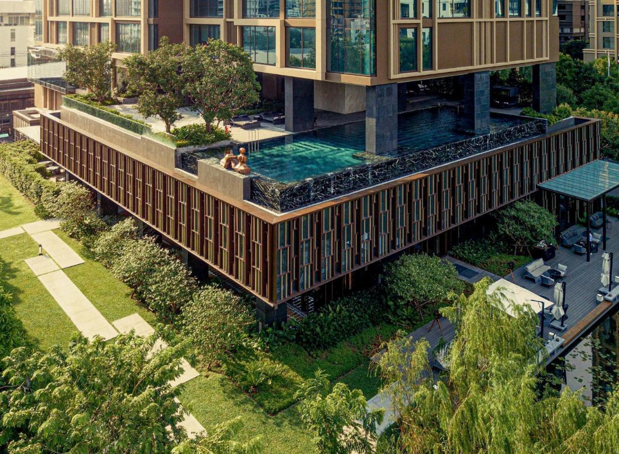 Отель Kimpton Maa-Lai Bangkok By Ihg Экстерьер фото The Park